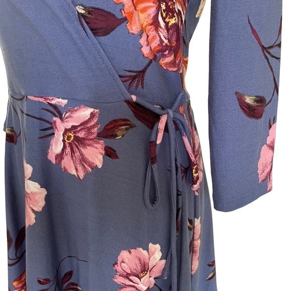 IZ BYER Sz M Blue Dress with Pink Floral Fit & Flare Faux Wrap Dress - Picture 6 of 13